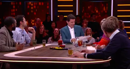 RTL Late Night verstoord door man met briefje
