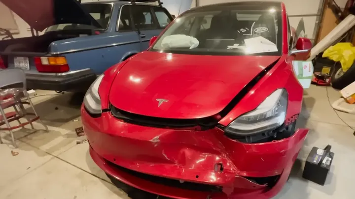 Teen Restores Crashed Tesla — Then Discovers Something Totally Unexpected