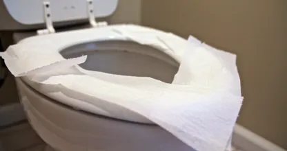 Du legst öffentliche Toiletten mit WC-Papier aus? Aus diesem Grund bringt das nichts.