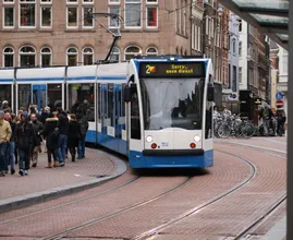 Weer wordt politie belemmerd door filmende omstanders bij reanimatie