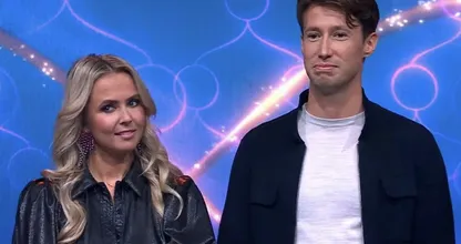 Neef van Jan en Monique Smit valt op in DNA Singers