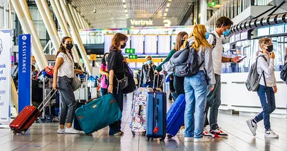 Opgepast: door grote drukte op Schiphol zijn vluchten vertraagd en geannuleerd