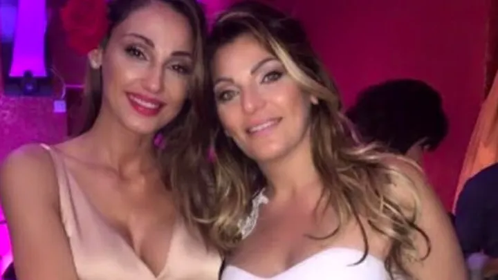 Ecco com'è la bellissima sorella di Anna Tatangelo