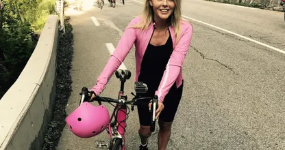 Wauw: Chantal Janzen heeft fantastische reactie op asociale voorbijganger tijdens Alpe d'HuZes!
