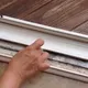 ¿Están los marcos de las ventanas sucios y polvorientos? Con bicarbonato de sodio los mantienes limpios.