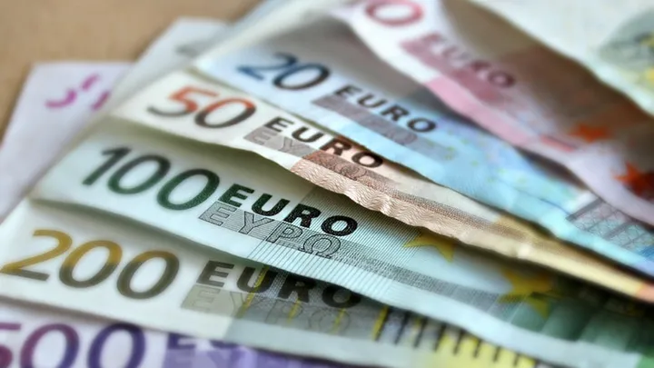 Nederlanders houden volgend jaar netto meer over van hun loon