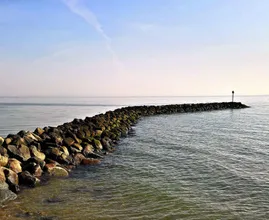 Overweeg je een duik in het water deze week? De Reddingsbrigade waarschuwt voor de gevaren!