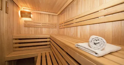 Zweten maar! Dit is waarom je juist met deze tropische temperaturen naar de sauna moet gaan