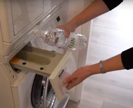 8 reasons why you should add white vinegar to your laundry