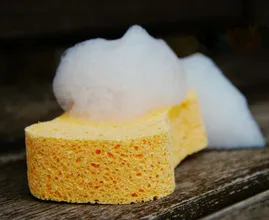 10 surprising things you could also use sponges for besides cleaning