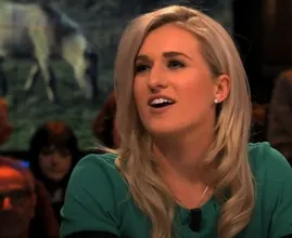 Britt Dekker haalt uit naar Akwasi en wordt massaal gesteund