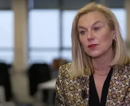 Kabinet verlaat vergaderzaal na uithaal richting Sigrid Kaag