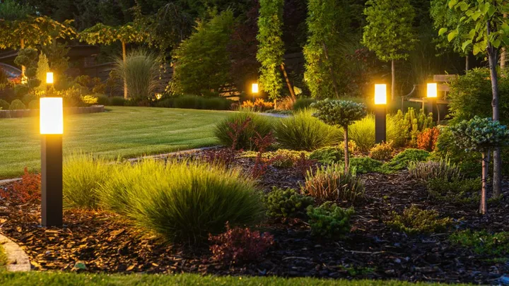 Tips bij het aanleggen van verlichting in een tuin?