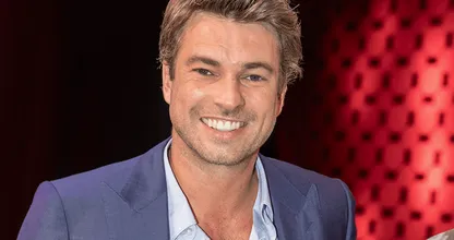 Openbaar Ministerie eist gevangenisstraf voor televisiepresentator Rick Brandsteder
