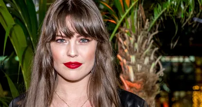 Robin Martens showt afgetraind lichaam in lingerie