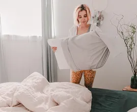How often should you really change your bed sheets? These factors could change the answer