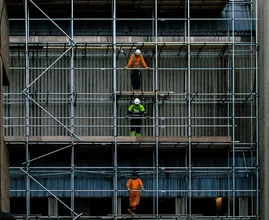 Bouwvakkers krijgen vanaf januari een stuk meer pensioen
