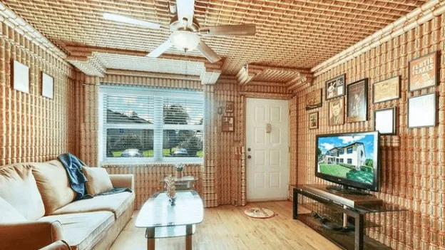Casa de ensueño: esta casa está completamente cubierta de latas de cerveza