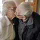 Hartverscheurend: echtpaar moet na 73 jaar gedwongen uit elkaar...