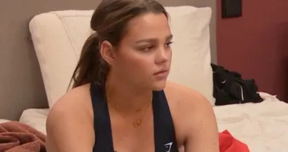 Oei: De Bondgenoten-Emma spreekt Amber en Manon aan op 'schijnheilig' gedrag