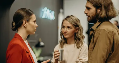 Kiana vraagt zich af: 'Hoe ga je om met een passief-agressieve schoonzus?'