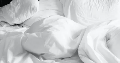 Zó vaak zou je je beddengoed moeten wassen