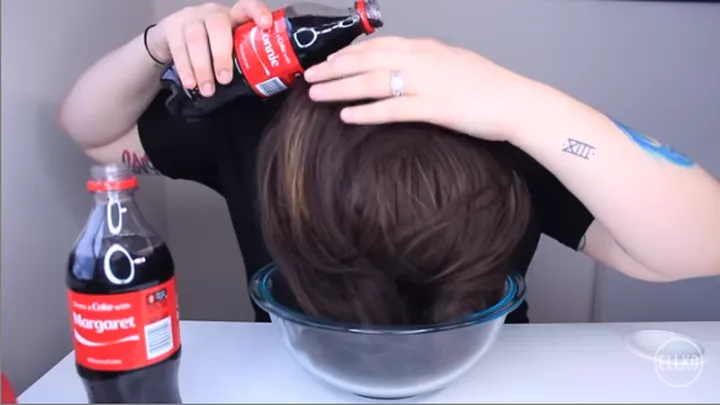 This is why you should wash your hair with cola