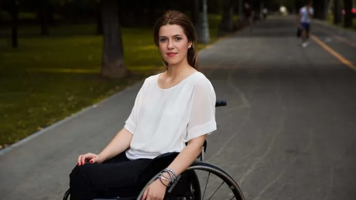 30 beautiful women from around the world