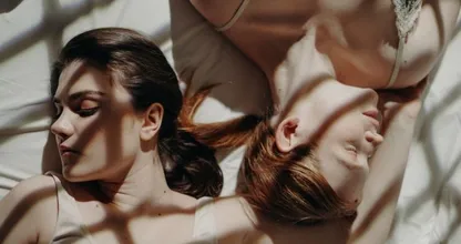 Nooit meer last van een snurkende partner? Deze slaapband belooft het