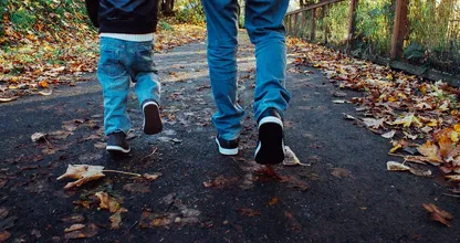 Jeans kürzen ohne Schere oder Ändern des Originalrandes!