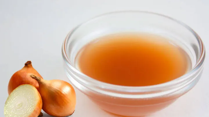 Macchie dell’età sulla pelle? Provare questo semplice trucco!