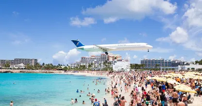 Are You Brave Enough? Check Out the 25 Terrifying Airports Pilots Pray to Avoid!