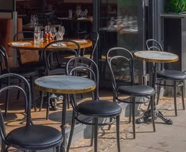 Utrecht wil proef met opening horeca: sneltest vooraf en mondkapje dragen