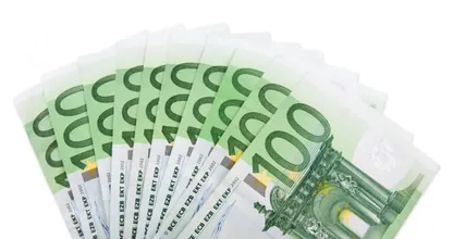 Er zijn 40.000 handtekeningen opgehaald voor het burgerinitiatief basisinkomen. Iedereen krijgt dan €1.000 per maand! Lijkt dat je wel wat?