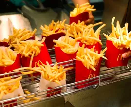 Genie: Darum sollte man bei McDonald's immer nach dem Beleg fragen!