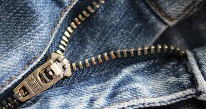 Gaat je rits moeilijk open en dicht? Pak er eens een potlood bij!