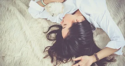 Zorgelijk: één op de twintig jonge tieners slikt elke week melatonine