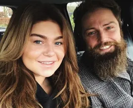 Roxeanne Hazes en Erik Zwennes delen schattige kiekjes van zoontje Fender