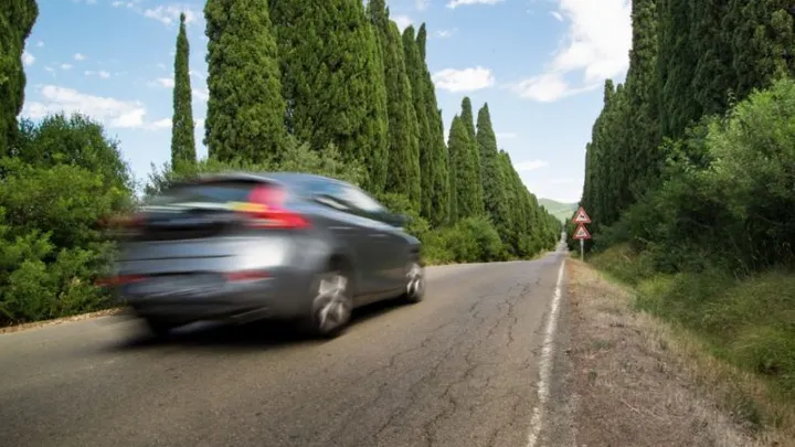 Fährst du bald mit dem Auto nach Frankreich? Diese neue Verkehrsregeln gelten ab dem 1.Juli 2018