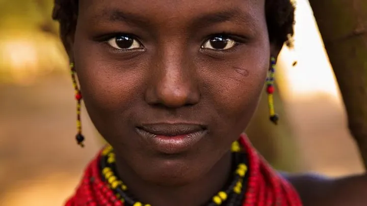 30 beautiful women from around the world