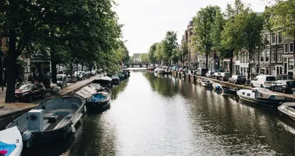 Gemeenten en provincies willen 'wildzwemmen' actief ontmoedigen