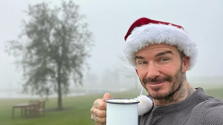 Tienes que ver cómo celebran la Navidad estos 29 famosos: ¡no te lo vas a creer!