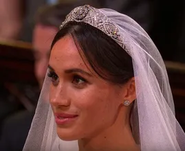 Dubbelganger alert: Deze vrouw lijkt sprekend op Meghan Markle