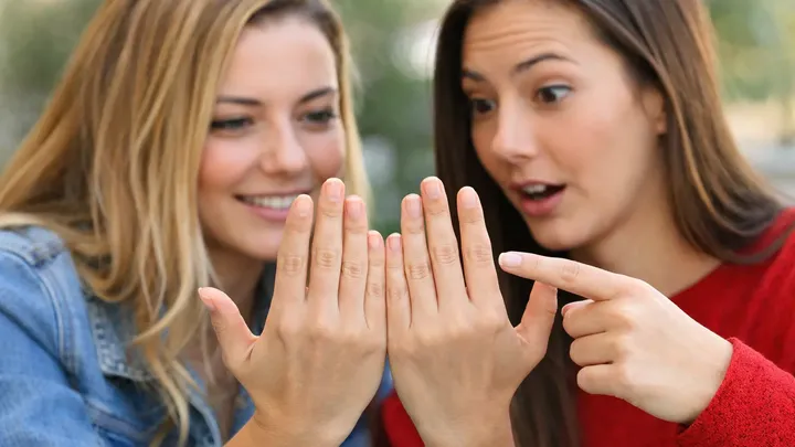 You’d Never Guess What Your Fingers Can Say About You — Take This Quick Test