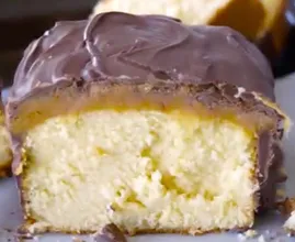 Du glaubst nicht wie cremig dieser Twixkuchen schmeckt!