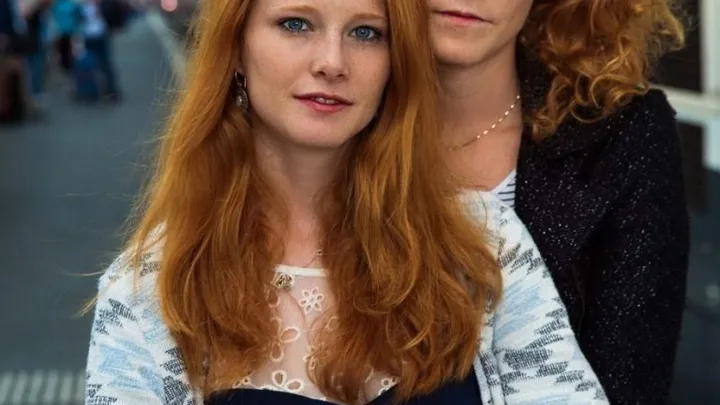 30 beautiful women from around the world