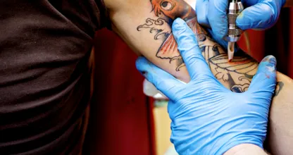 Diese unerwartete Auswirkung haben Tattoos auf deine Gesundheit!