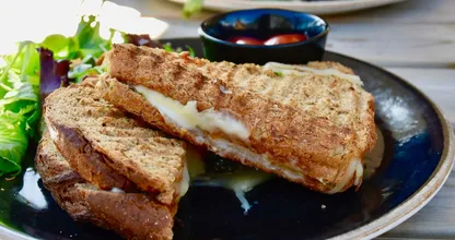 Goede vraag: is een tosti echt ongezonder dan een gewoon broodje?