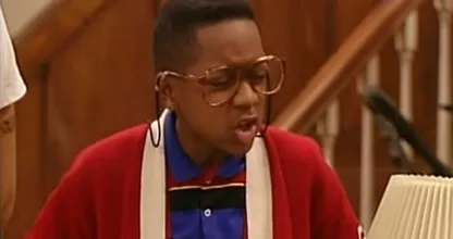 Wie kent die onhandige nerd Steve Urkel nog? ZO ziet hij er nu uit... Wat een verschil!