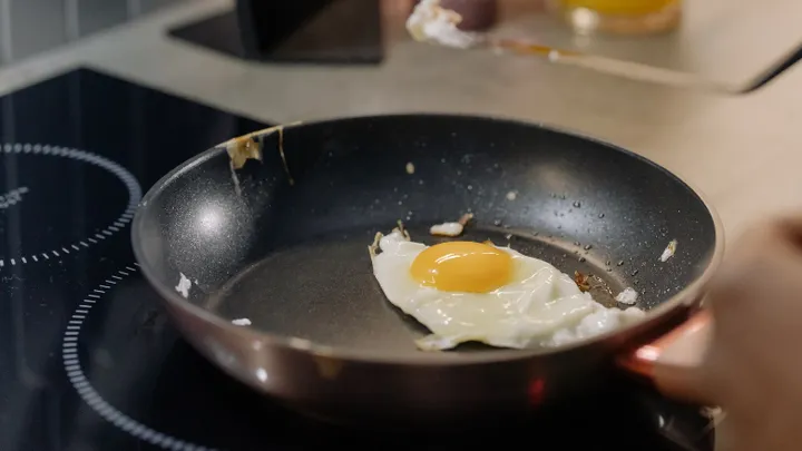 This is how you clean your induction hob to make it look spotless
